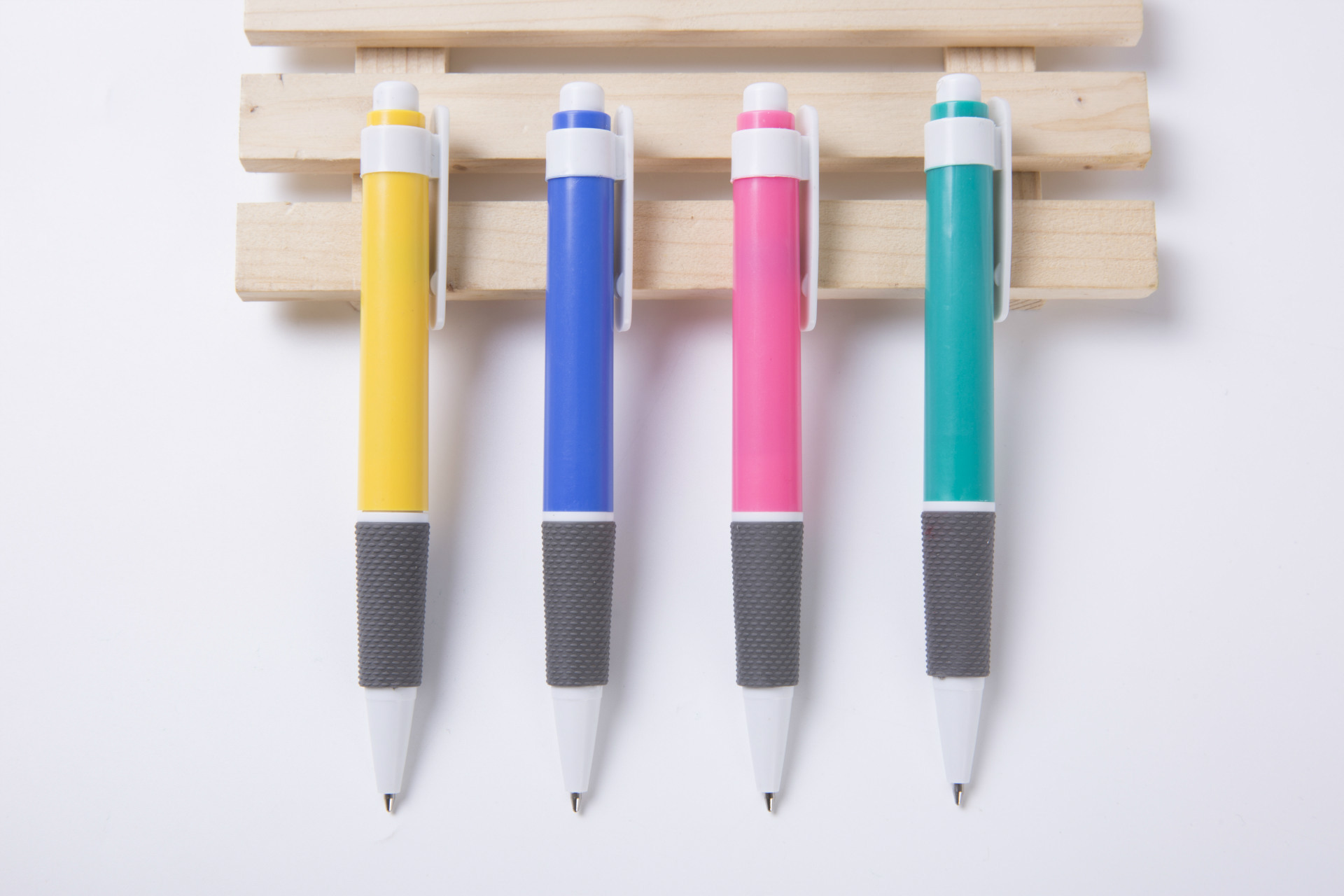 Budget Plastic Ballpoint Pen