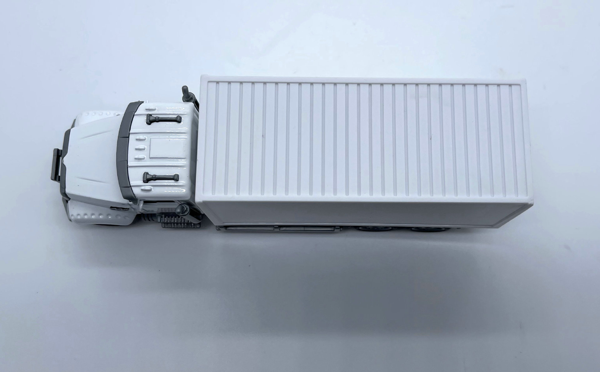 6.1" Pull Back Toy Semi Truck