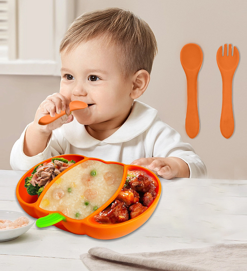 Children Pumpkin Silicone Plate w/ Suction
