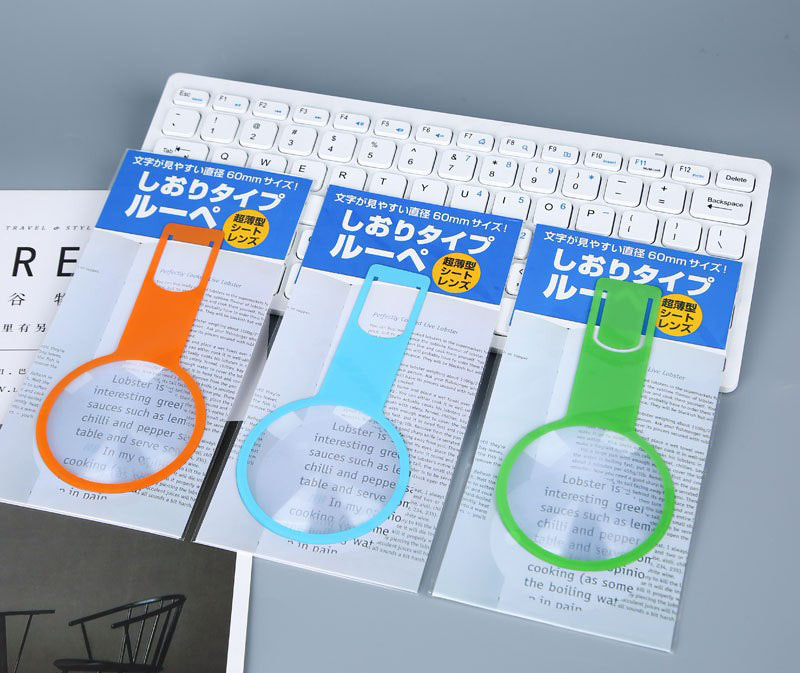 4X Bookmark magnifier