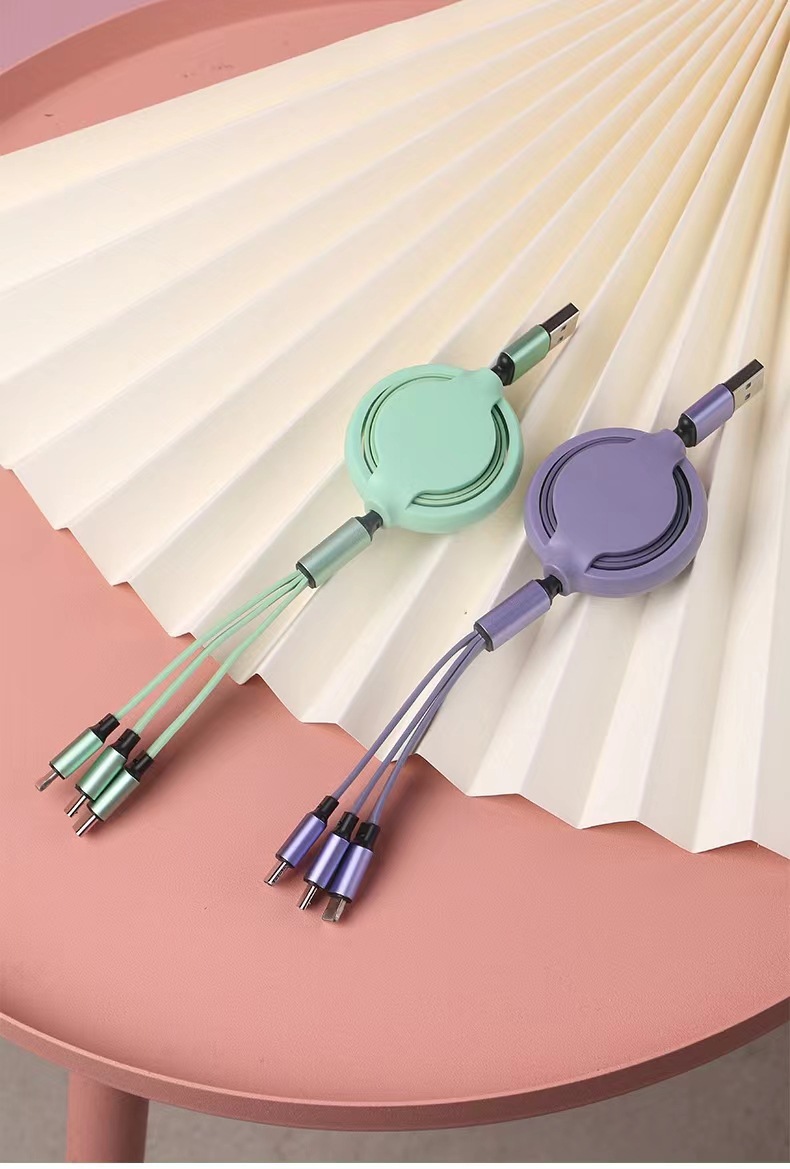 Retractable 3-in-1 Charging Cable