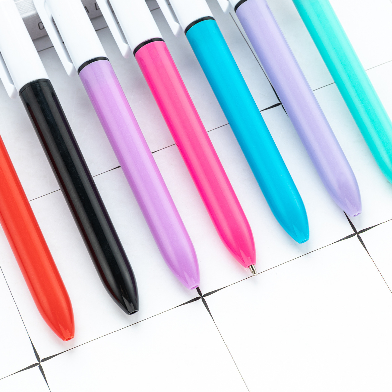 4 Colors Plastic Click Ballpoint Pen