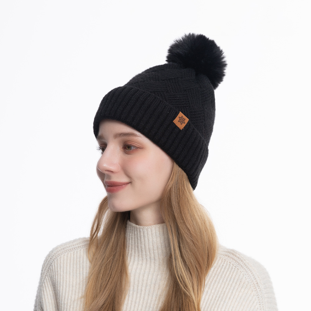 Women's Winter Knitted Beanie w/Pom Pom & Fleece Lining