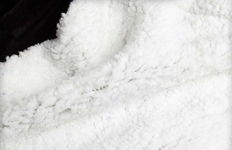 Double-Layer Flannel Sherpa Blanket