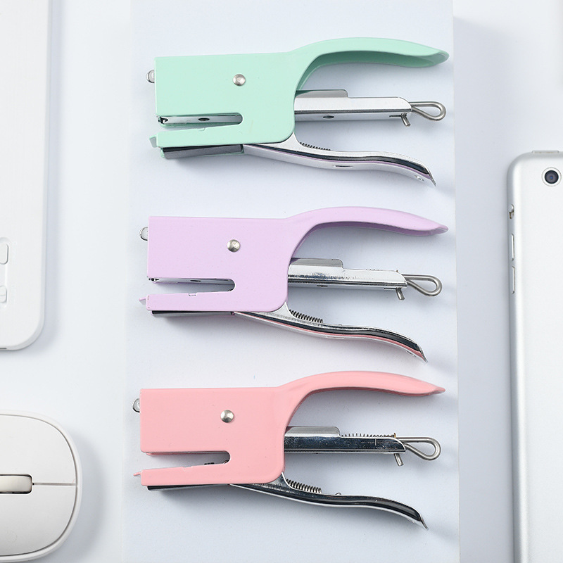 Handheld Stapler