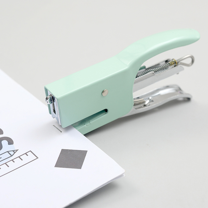 Handheld Stapler