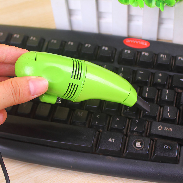 USB Keyboard Vacuum Cleaner