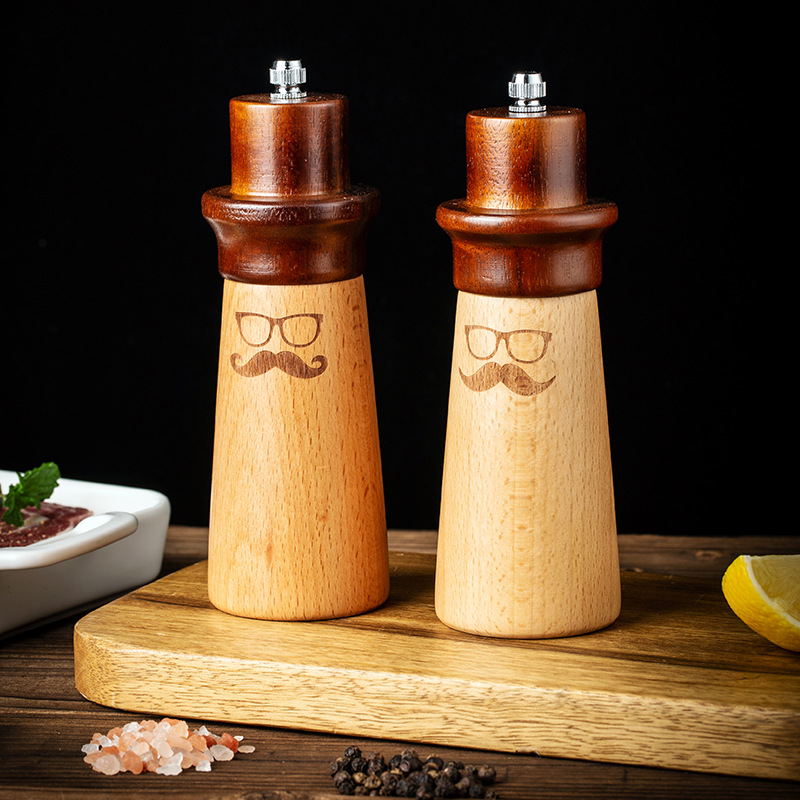 Gentleman Wooden Pepper Grinder