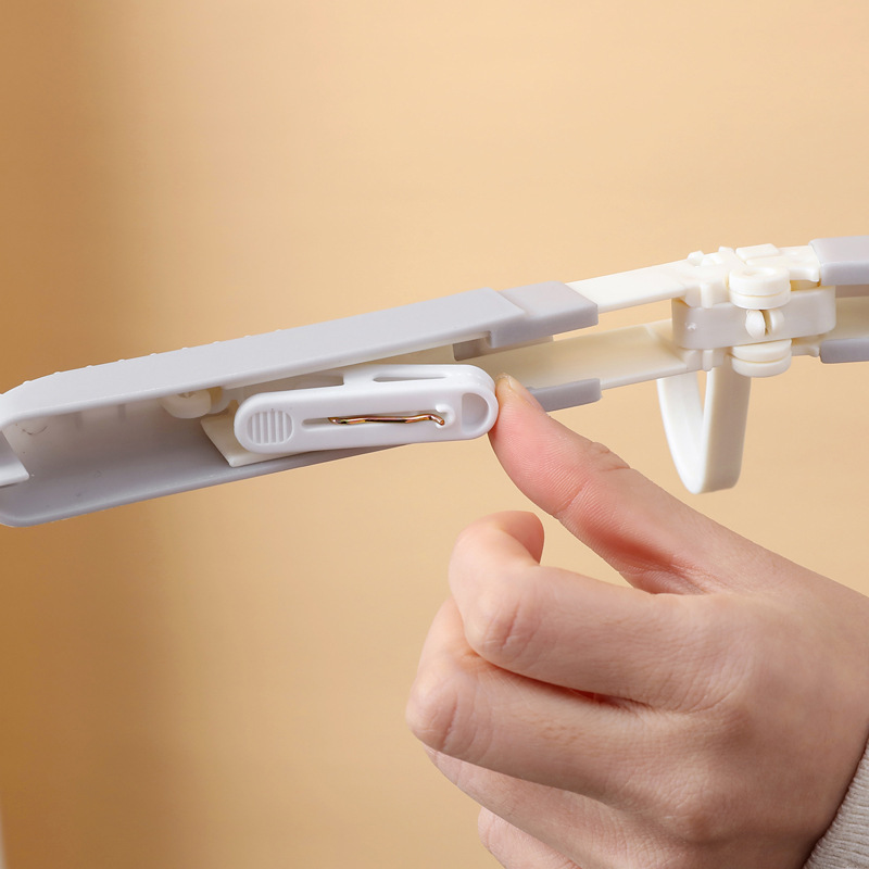 Foldable Travel Clothes Hanger