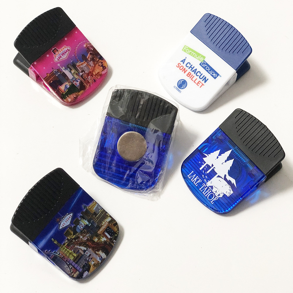 Plastic Magnetic Clip