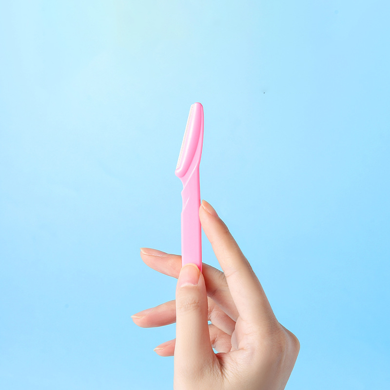 Micro-Blade Eyebrow Razor