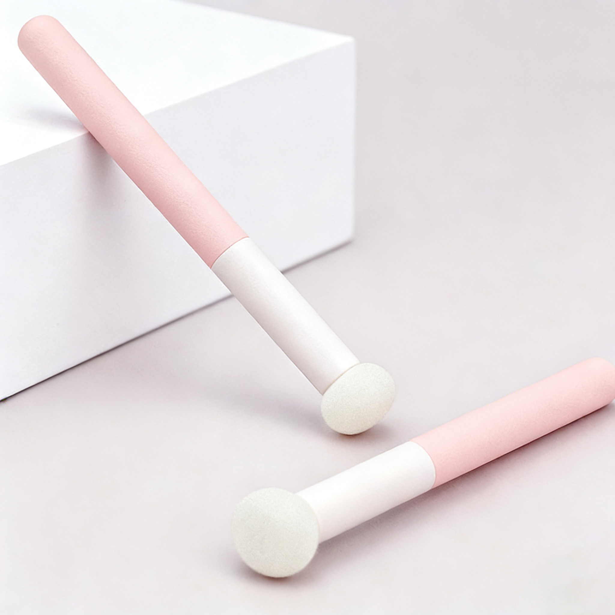 Mushroom Head Sponge Makeup Brush