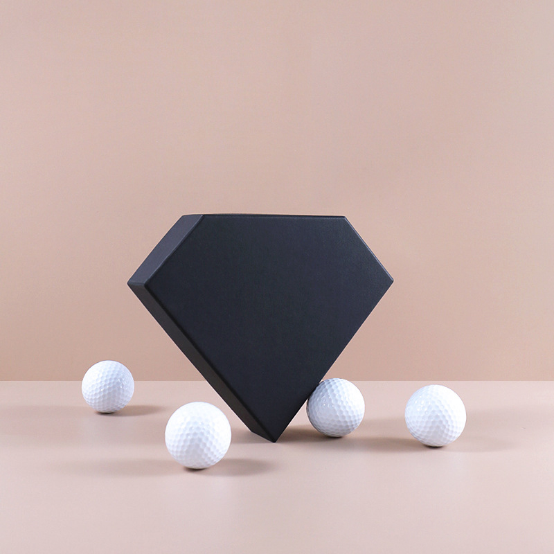 Diamond-Shaped Golf Ball Gift Box