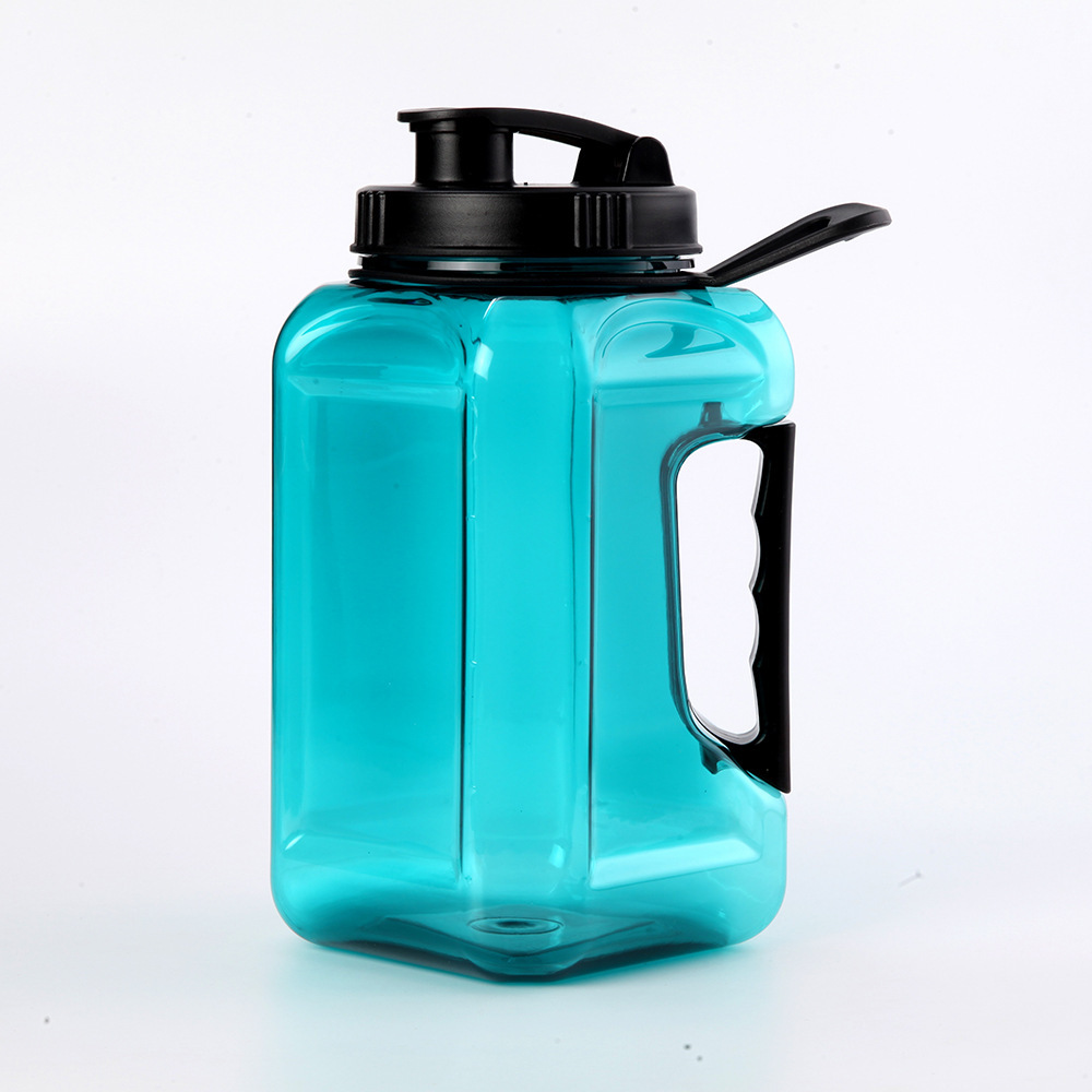 81 Oz Large Capacity Square Plastic Bottle With Handle