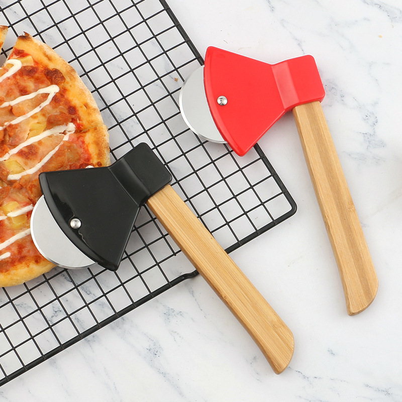 Pizza Rolling Cutter
