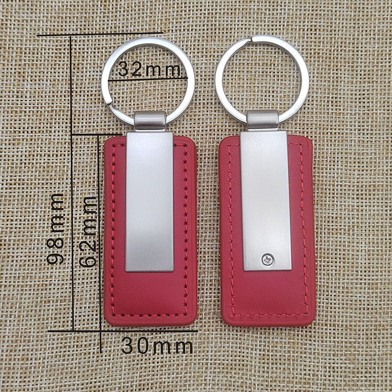 Metal PU Leather Keychain
