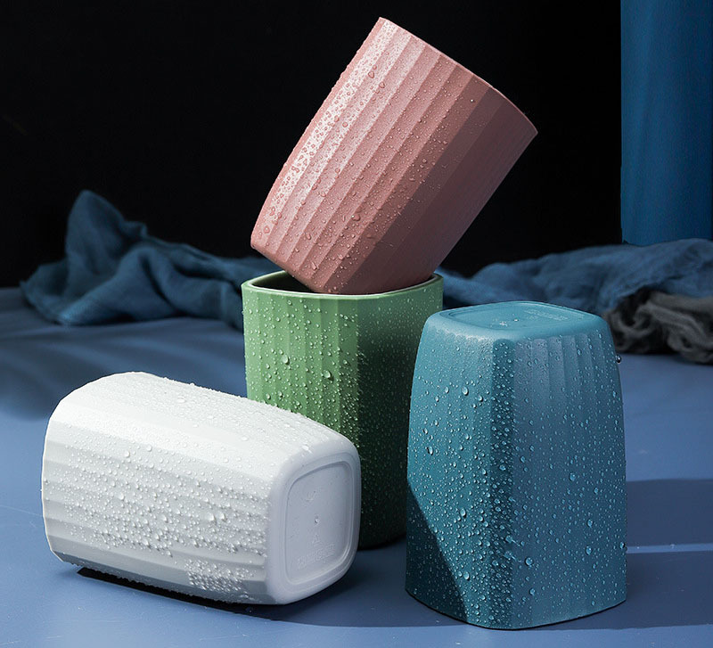Thickened Plastic Toothbrush Cup