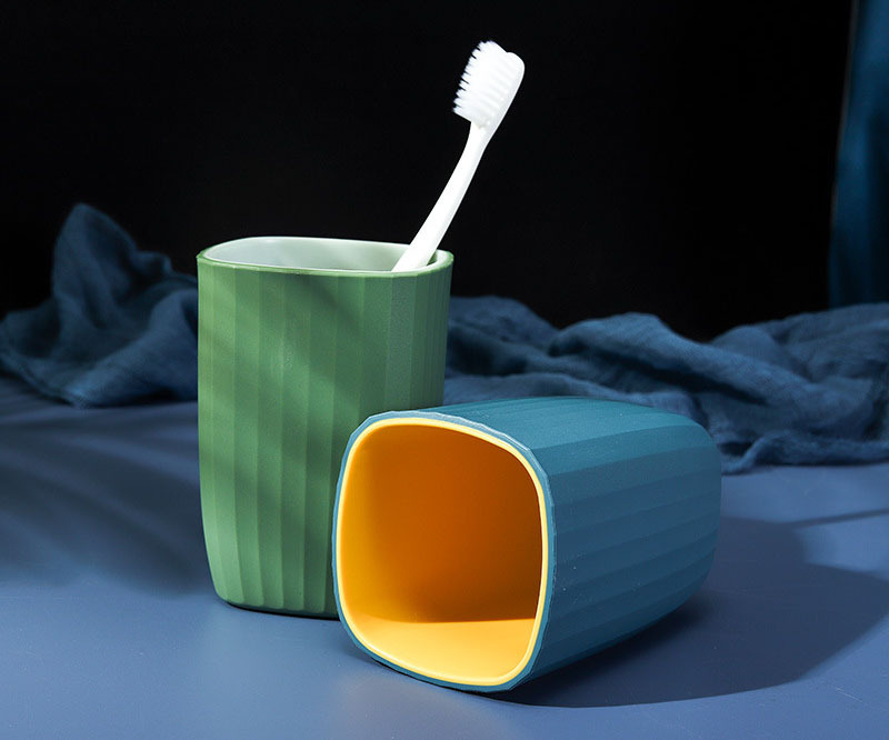 Thickened Plastic Toothbrush Cup
