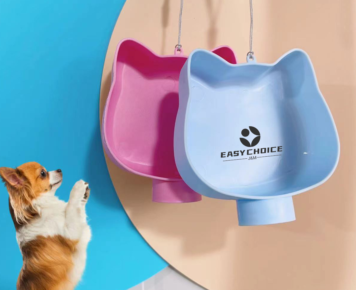 Portable Pet Water Bottle Dispenser