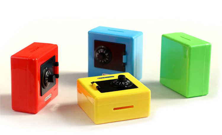 Plastic Piggy Bank for Kids