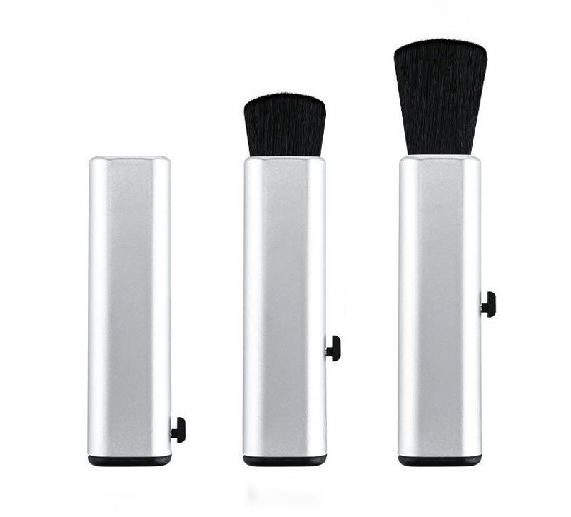 Retractable Cleaning Brush