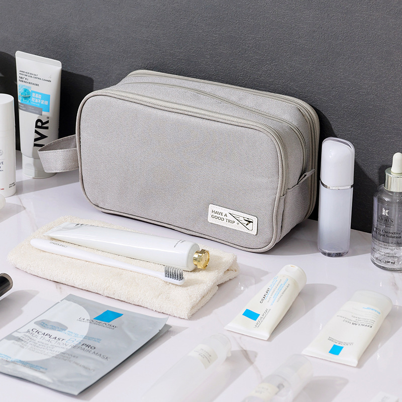 Dry-Wet Separated Toiletry Bag