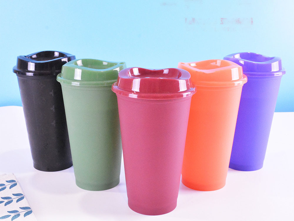 Color Changing Plastic Cup