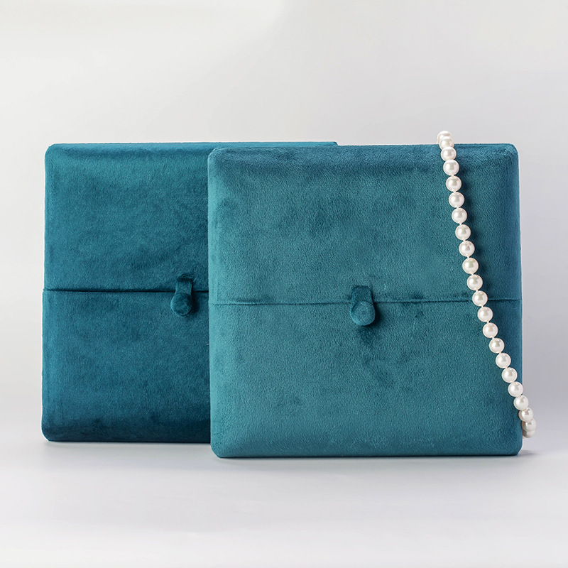 Velvet Necklace Storage Case