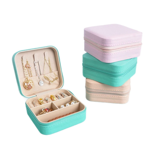 Zippered Jewelry Box