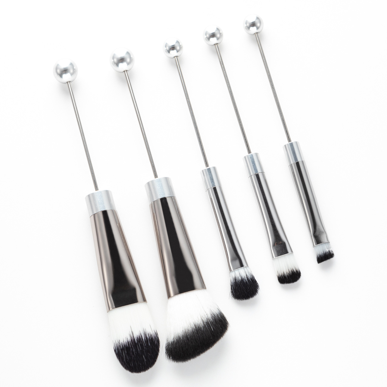 5 Piece Metal Handle Beaded Makeup Brush Set