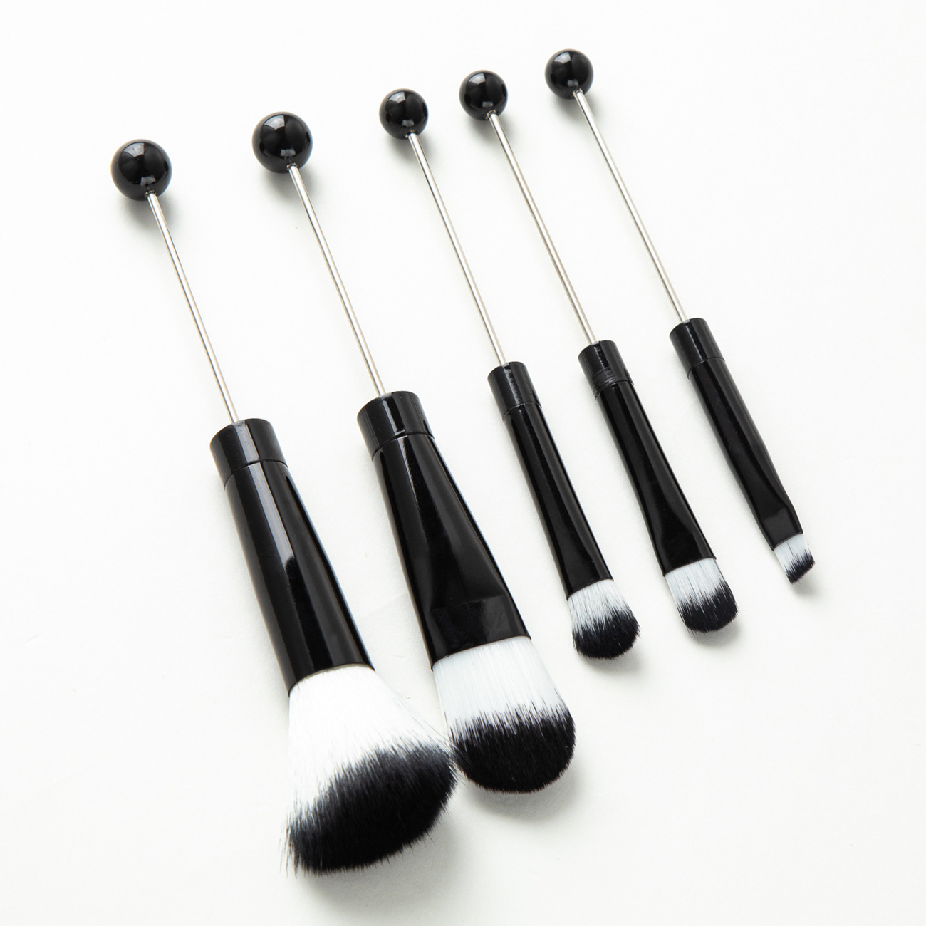 5 Piece Metal Handle Beaded Makeup Brush Set