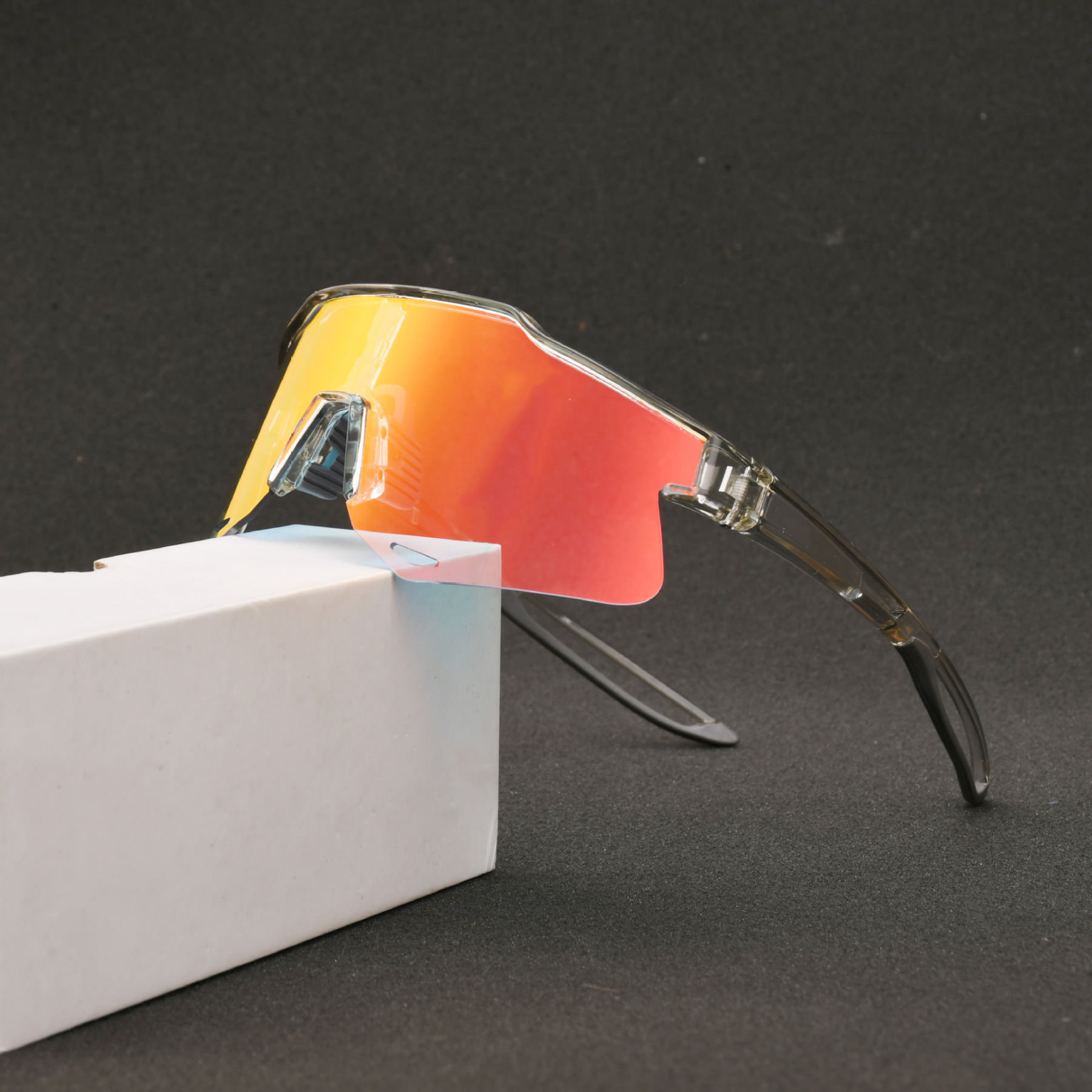 Cycling Best Photochromic Sports Glasses – Anti-Fog & UV Protection