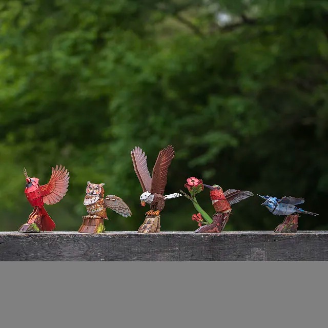 Bird Assembly Kit Handmade jigsaw puzzle