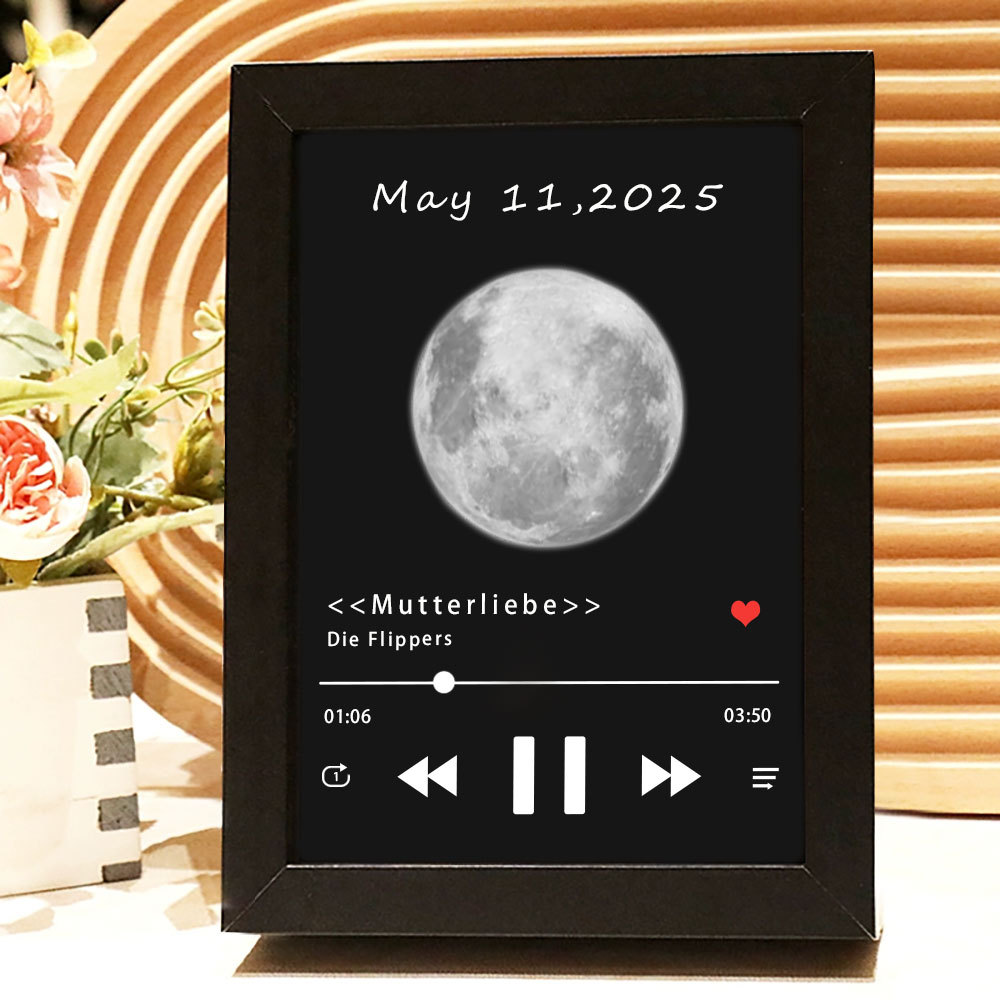 Individueller Musikrahmen mit Mondmotiv Geburtsdatum und vollständiger Songwiedergabe