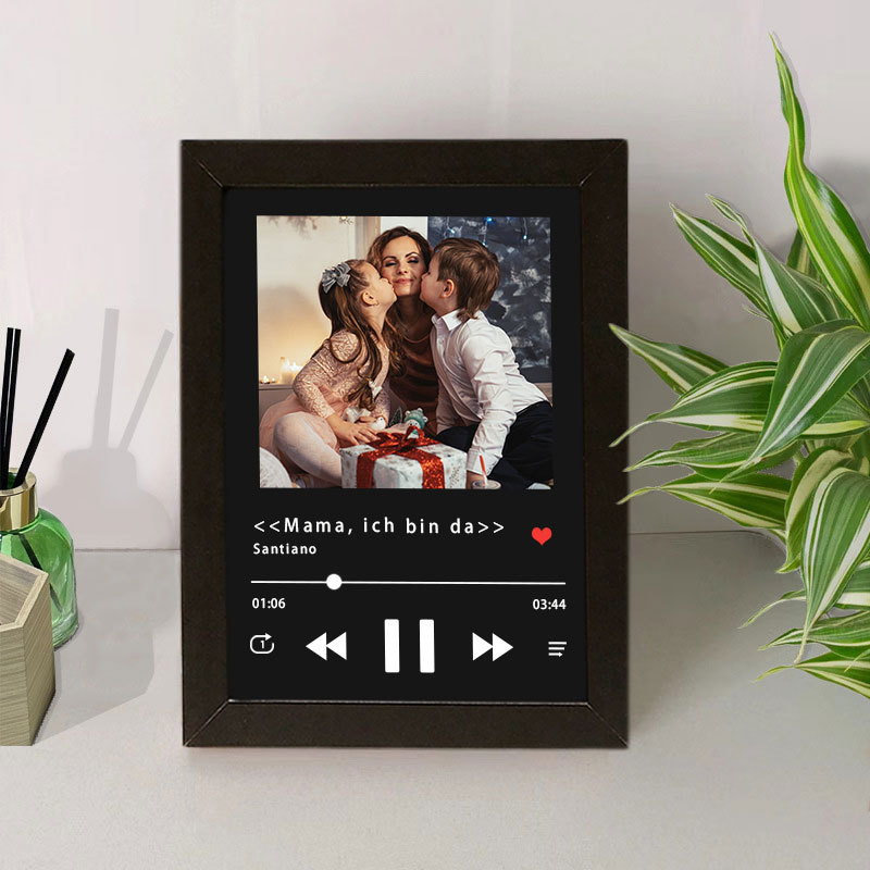 Personalisierter Musikrahmen mit mehreren Bildern und ganzer Songwiedergabe