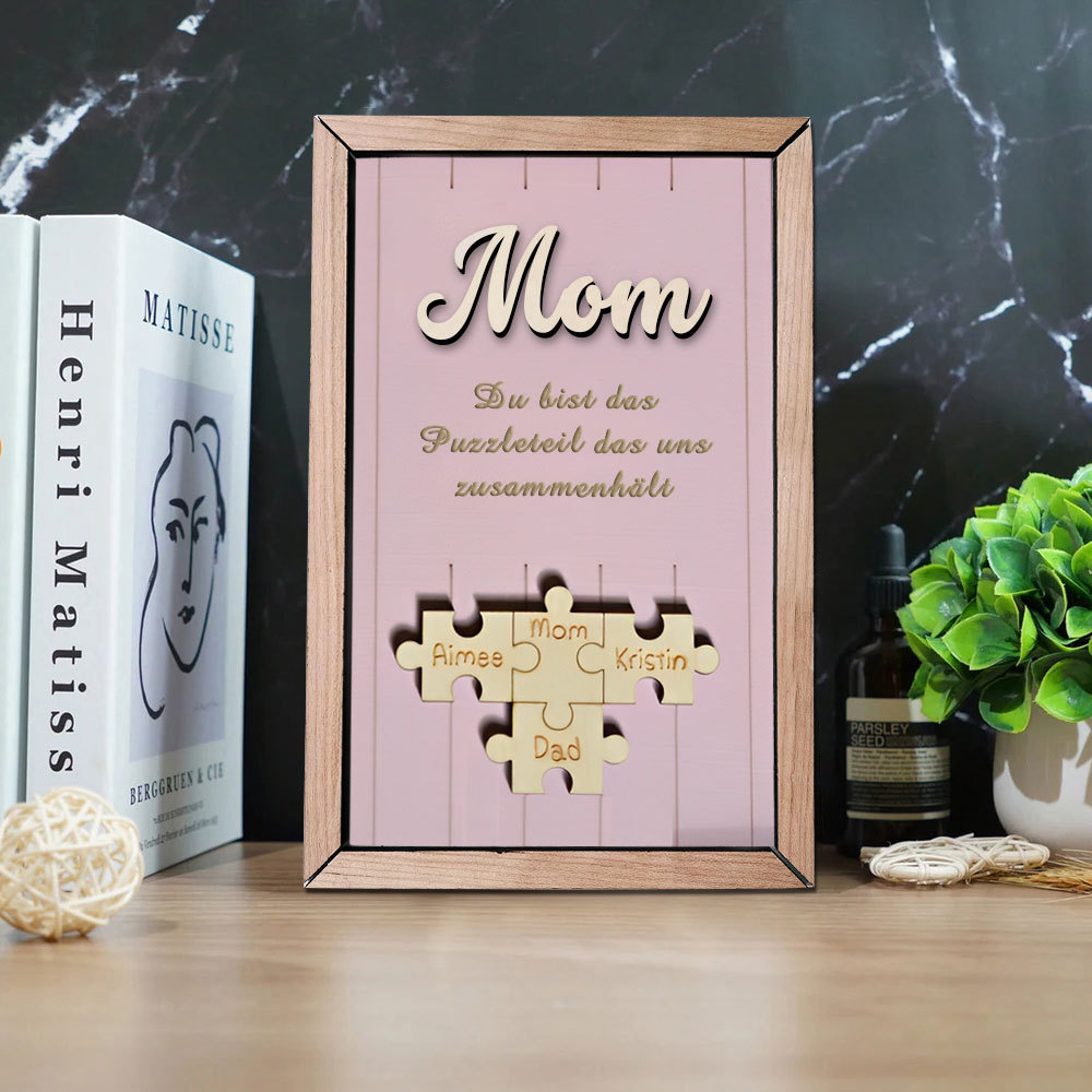 Personalisiertes Holzpuzzle Rahmen Mit 1 Bis 8 Namen In Wunschfarbe Mit Gravur Mama Du Bist Das Teil Das Uns Zusammenhält