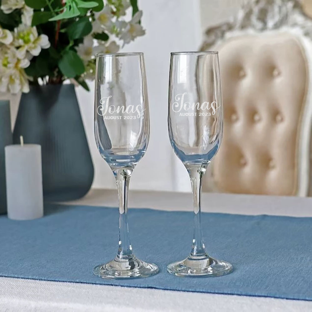 Personalisierte Champagnerflöten zur Hochzeit, 2er-Set, mit individuellem Namen und Datum gravierte Hochzeits-Toastgläser für Braut und Bräutigam  Hochzeitsgeschenke