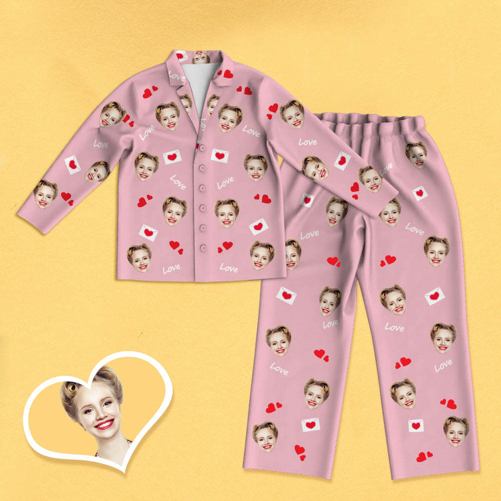 Weihnachtsgeschenk Personalisierter Schlafanzug mit Gesicht Foto und Rotem Herz Bequeme Nachtwäsche