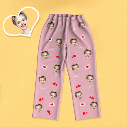 Weihnachtsgeschenk Personalisierter Schlafanzug mit Gesicht Foto und Rotem Herz Bequeme Nachtwäsche