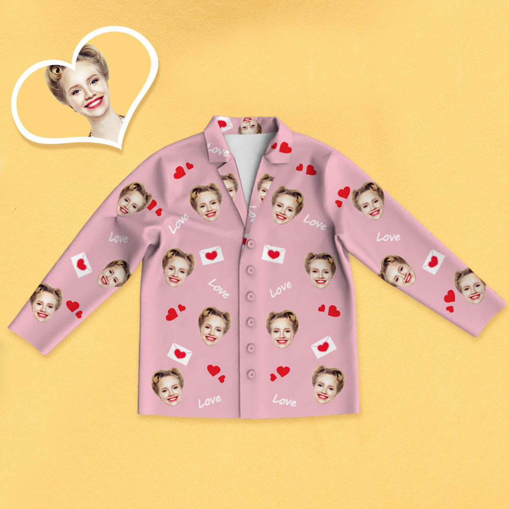 Weihnachtsgeschenk Personalisierter Schlafanzug mit Gesicht Foto und Rotem Herz Bequeme Nachtwäsche