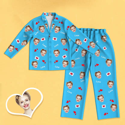 Weihnachtsgeschenk Personalisierter Schlafanzug mit Gesicht Foto und Rotem Herz Bequeme Nachtwäsche