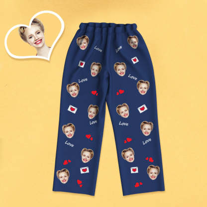 Weihnachtsgeschenk Personalisierter Schlafanzug mit Gesicht Foto und Rotem Herz Bequeme Nachtwäsche