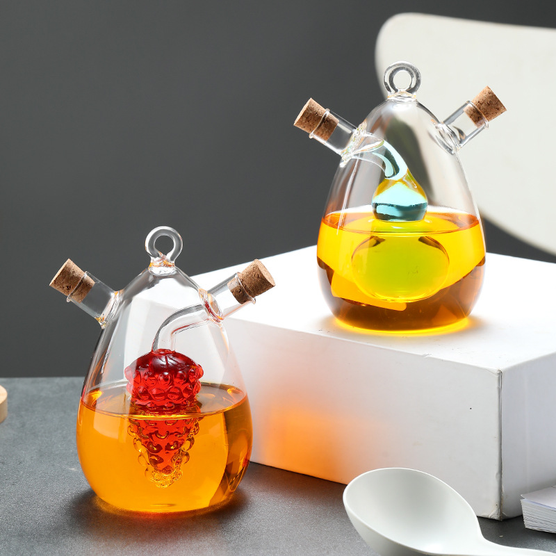 Grape-Shaped Double-Spout Glass Condiment Bottle: Where Art Meets Safety in Your Kitchen