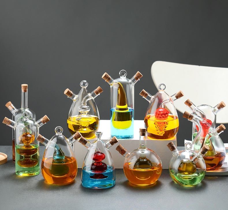Grape-Shaped Double-Spout Glass Condiment Bottle: Where Art Meets Safety in Your Kitchen