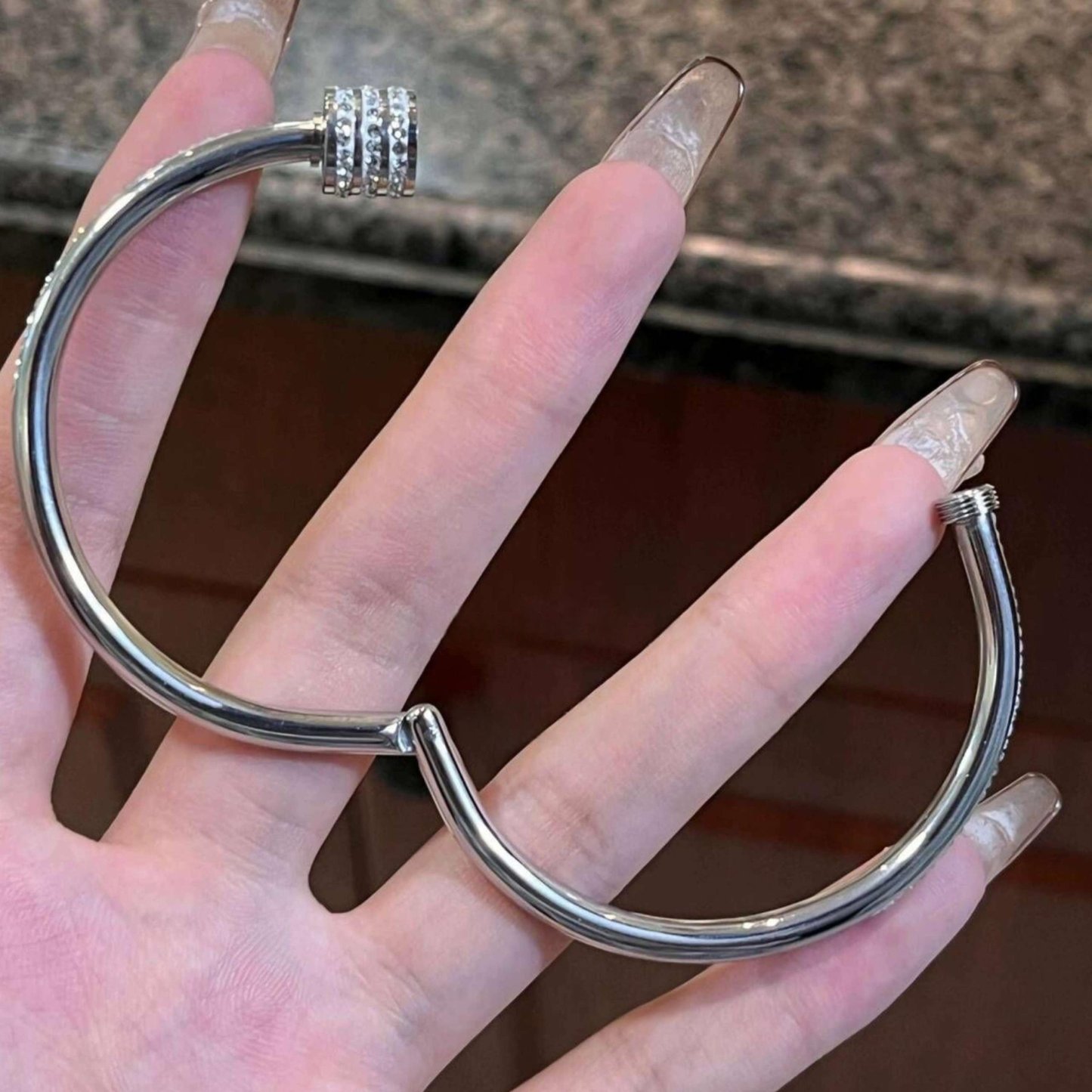 5-Piece Elegant Stainless Steel Bracelet Set,  Fashionable Classic Design