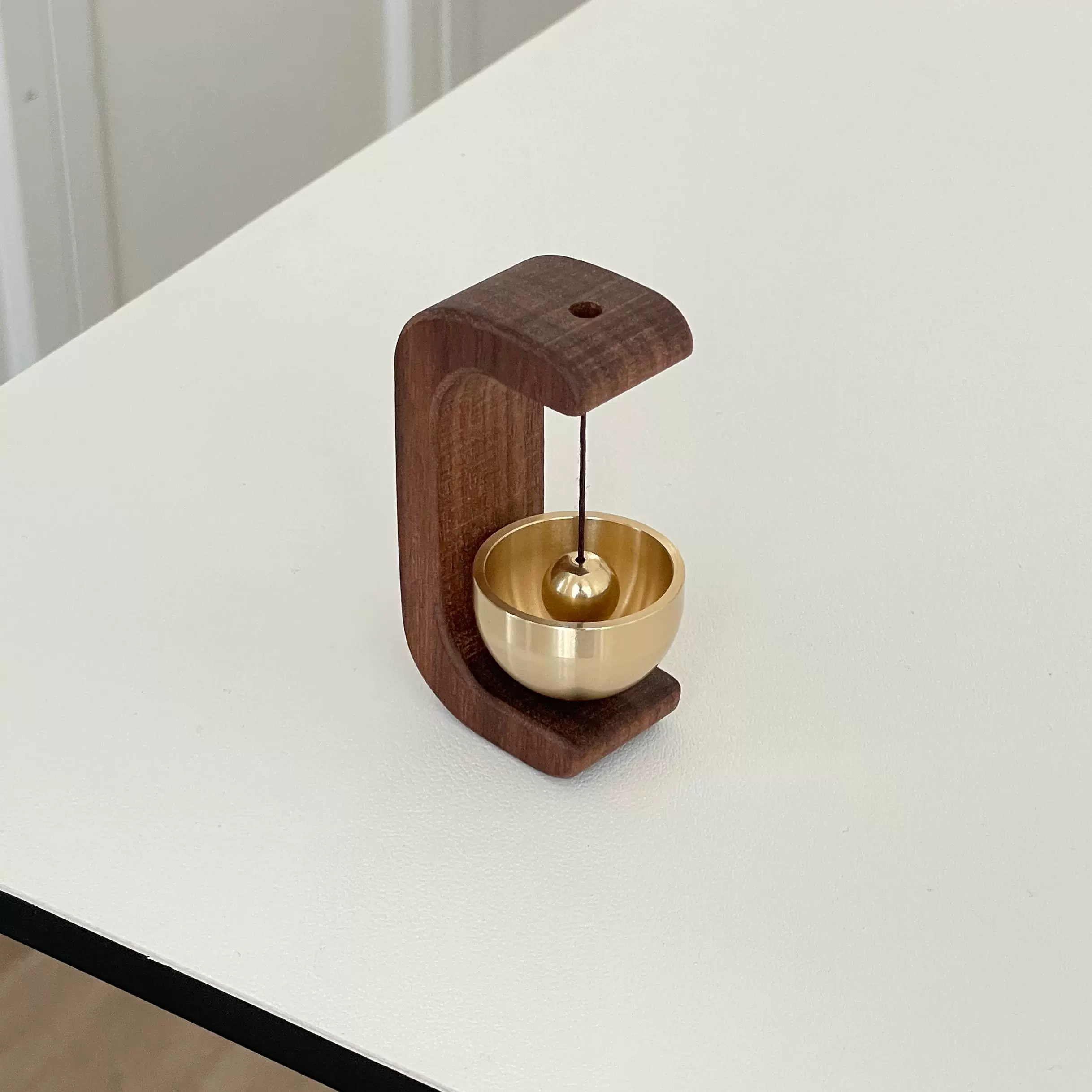 Magnetic wooden wind chime