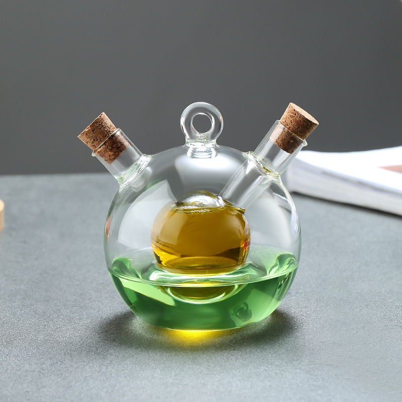 Grape-Shaped Double-Spout Glass Condiment Bottle: Where Art Meets Safety in Your Kitchen