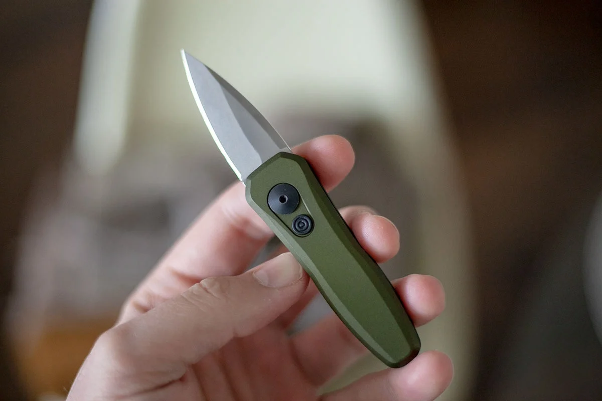 The KL4 EDC Automatic Knife
