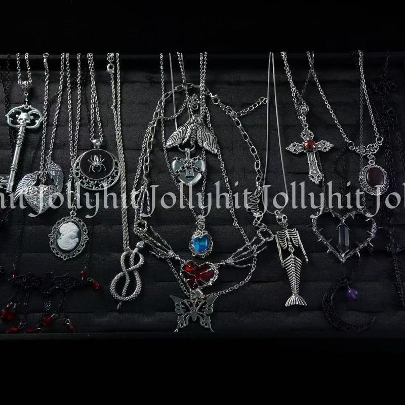 Unveil the Darkness – 🖤 Gothic Witch Mystery Jewelry Jar