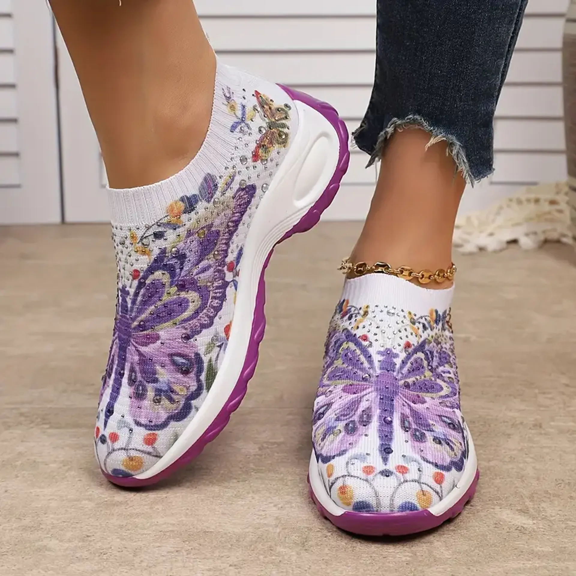 Breathable Fabric Upper Women's Fashion Sneakers